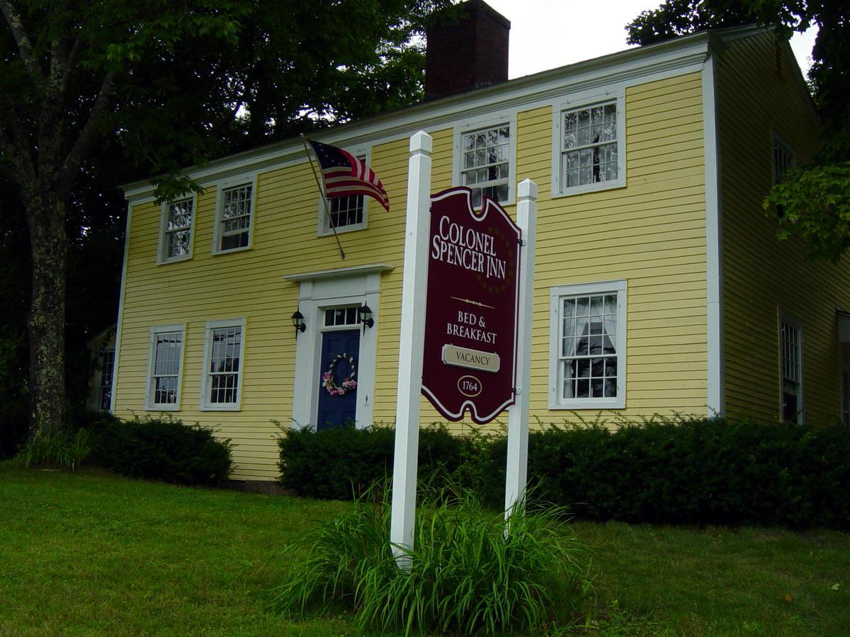 Colonel Spencer Inn Campton Esterno foto