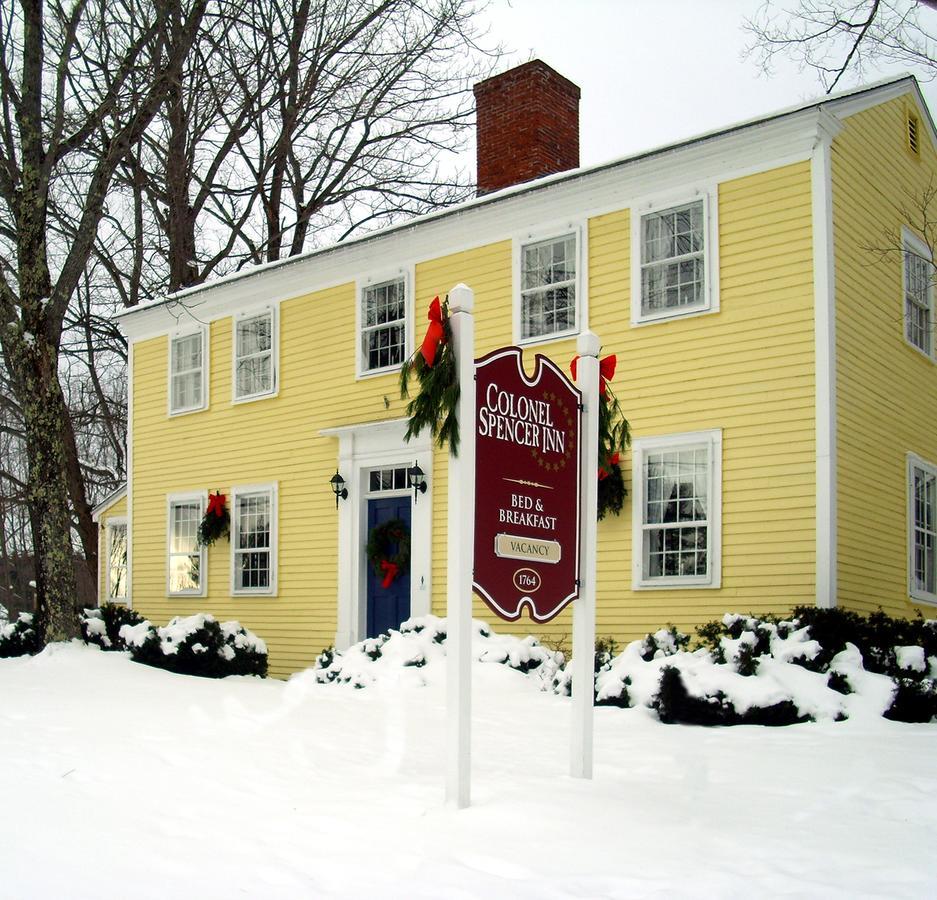 Colonel Spencer Inn Campton Esterno foto